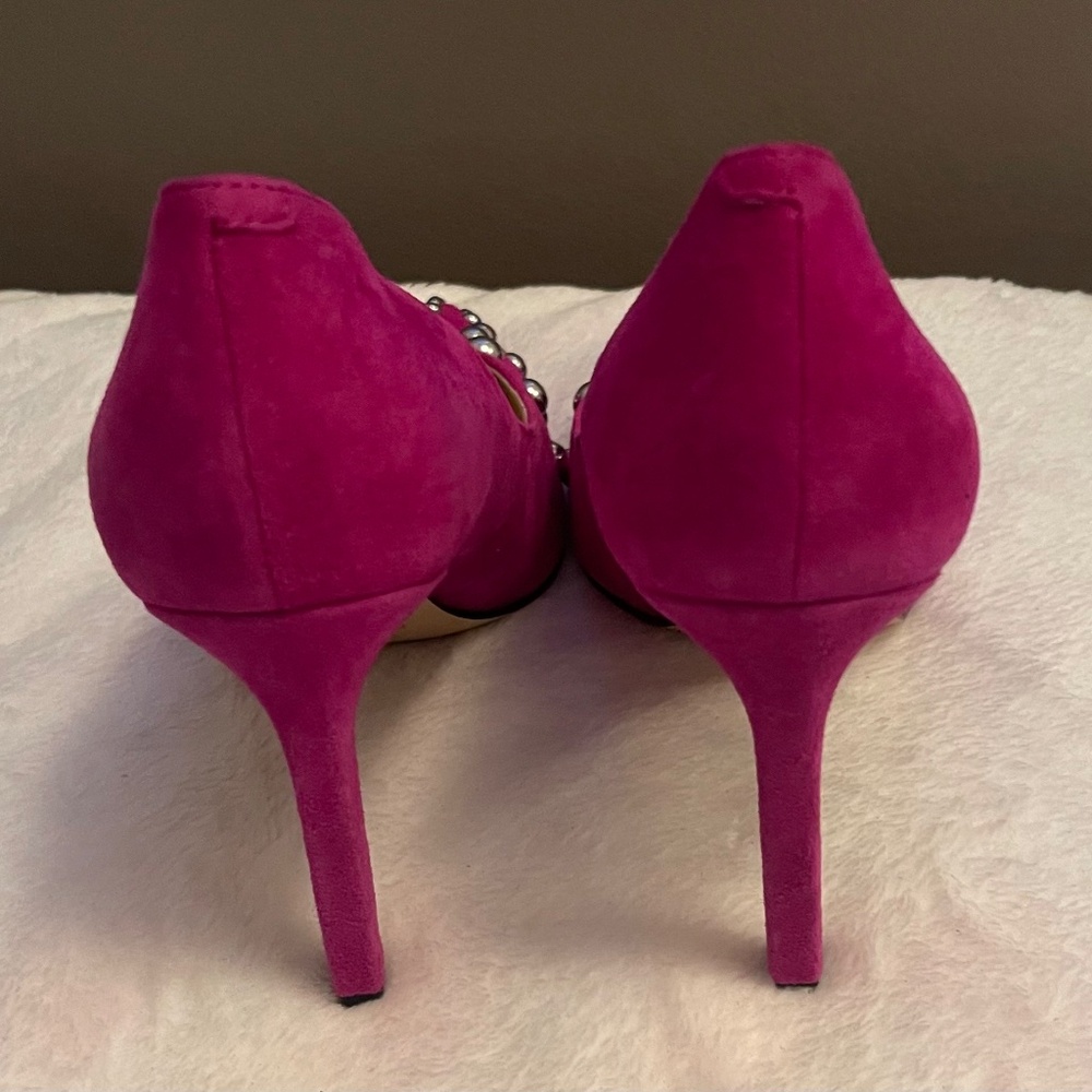 Shoes - Picture 4 of 4